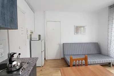 Una cocina o zona de cocina en Apartaments Nàutic