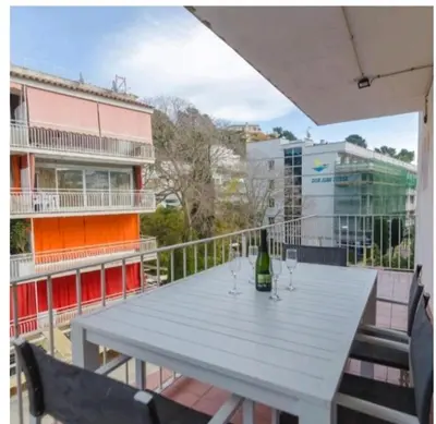 Un balcón o terraza de Apartamento Tossa