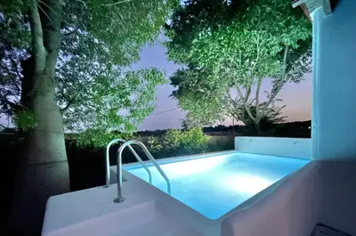 Piscina en o cerca de Villa Only Adults 2 Pax · Piscina Privada · A/C · WIFI · BBQ