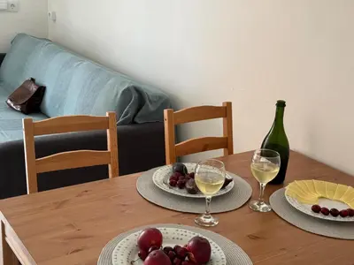 Bebidas en Piso amable con piscina cerca de mar