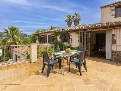 Un balcón o terraza de Holiday Home Can Maggi by Interhome