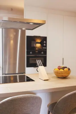 Una cocina o zona de cocina en Bravissimo Marquès de Camps, 3-bedroom apartment