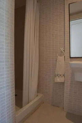 Un baño de Apartamento céntrico con parking cerca de la playa