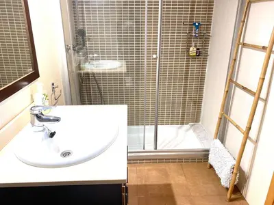 Un baño de Apartamento céntrico con Parking en Palamos
