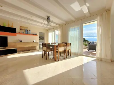 Una cocina o zona de cocina en La Marina