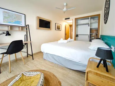 Cama o camas de una habitación en Apartamento 5 min a pie de playa de Lloret de Mar