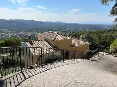 Paisaje cerca de esta villa
