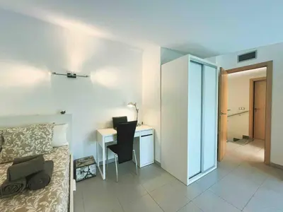 Una cocina o zona de cocina en Duplex Piscina y Parking MasBlau Beach by Host&Joy