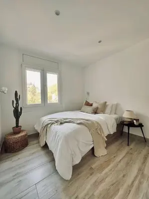 Cama o camas de una habitación en The Golden Oak in Calella Centre - 100m from beach