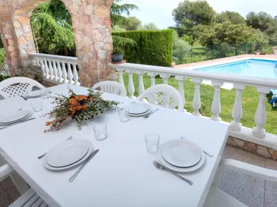 Piscina en o cerca de Holiday Home Mas Vila by Interhome