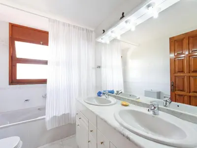Un baño de Holiday Home Mas Vila by Interhome