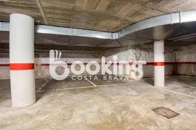 Certificado, premio, señal o documento que está expuesto en Soleado - apartament amb gran terrassa al centre de Platja d'Aro, amb parking i piscina comunitària