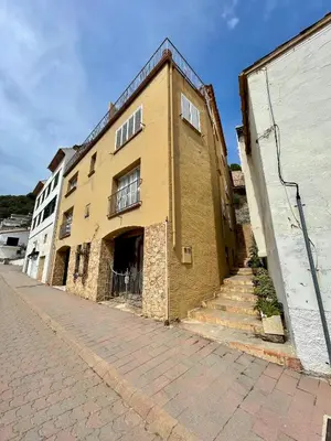 Edificio en el que se encuentra la casa o chalet