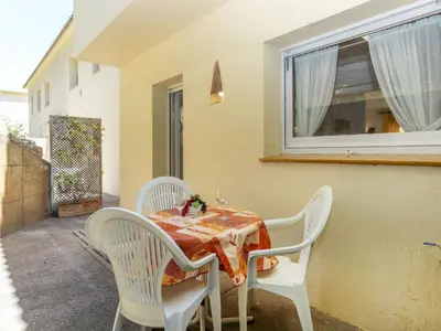 Zona de estar de Holiday Home Melis III C2 by Interhome