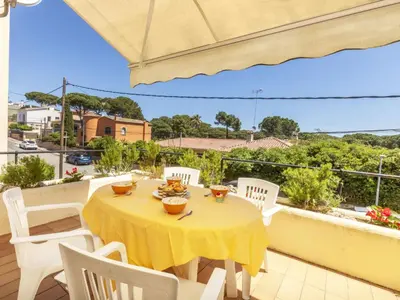 Un balcón o terraza de Holiday Home Melis III C2 by Interhome