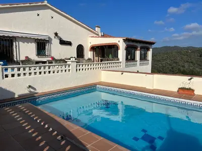 Piscina en o cerca de Villa zeezicht
