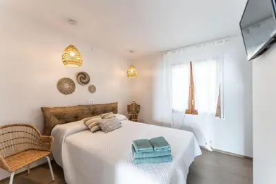 Cama o camas de una habitación en Blau d'Aro - Encanto y Relax en Platja d'Aro - Vistas al Mar y Parking privado
