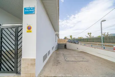 Plano de HomeHolidaysRentals Noelani- Costa Barcelona