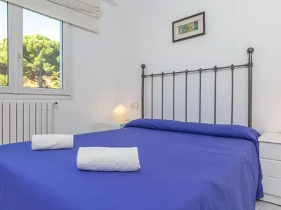 Cama o camas de una habitación en 0320 Apartament in Calella de Palafrugell