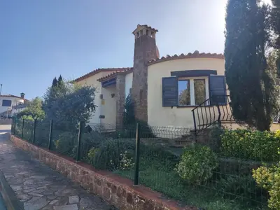 Edificio en el que se encuentra la casa o chalet