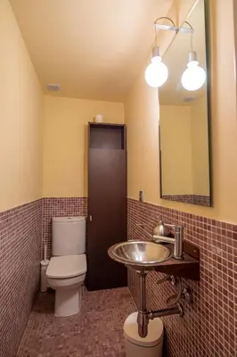 Un baño de dúplex st Pere OnyarapartamentsCom