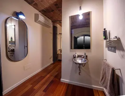Un baño de dúplex st Pere OnyarapartamentsCom