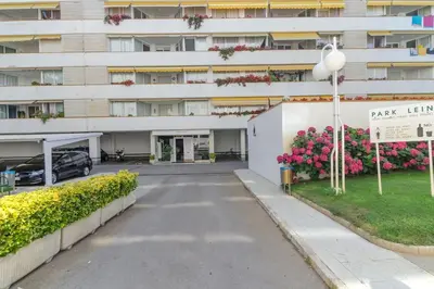 Edificio en el que se encuentra el apartamento