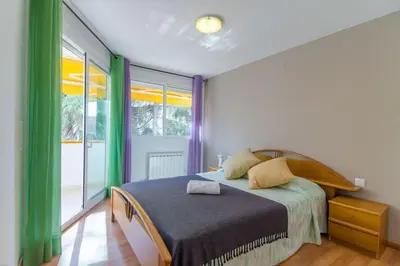 Cama o camas de una habitación en Apto Park Lein, 5 huéspedes muy cerca de la playa