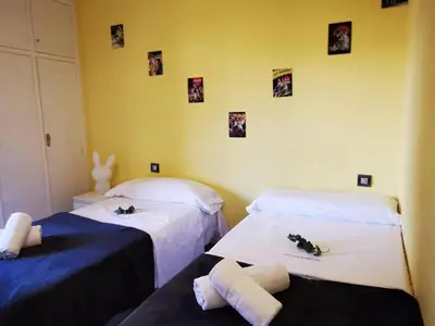 Cama o camas de una habitación en Apartamento de 2ª línea de mar con piscina, a 5 min de Playa de Aro, ideal para familias - ES-209-5