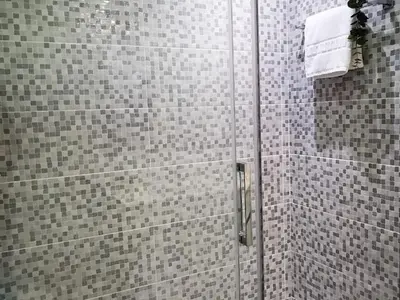 Un baño de Apartamento de 2ª línea de mar con piscina, a 5 min de Playa de Aro, ideal para familias - ES-209-5