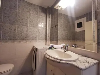 Un baño de Estudio con Terraza y Vista al Mar en Costa Brava - ES-209-7