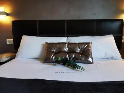 Cama o camas de una habitación en Apartamento céntrico en Playa de Aro con terraza y vistas al mar - ES-209-28