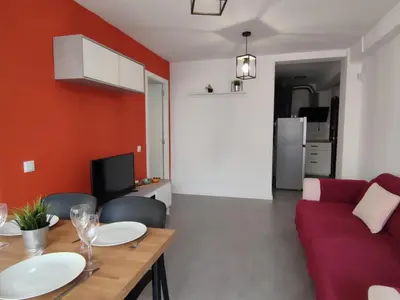 Una cocina o zona de cocina en Apartamento luminoso cerca de la playa con terraza vintage en Platja d'Aro - ES-209-64