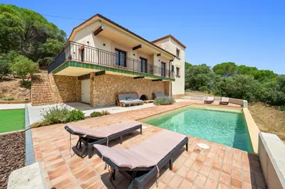 Piscina en o cerca de Hauzify I Mas Formic