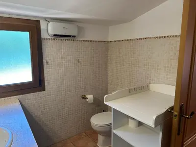 Un baño de Villa Antic Plankton - Masos de Pals - Free Parking, Beach, Wifi, Holidays