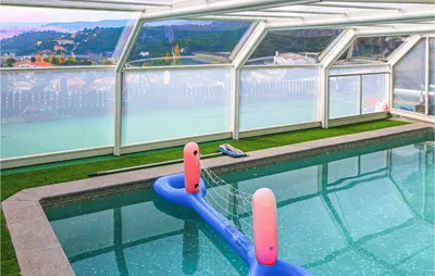 Piscina en o cerca de Gorgeous Home In Santa Susanna