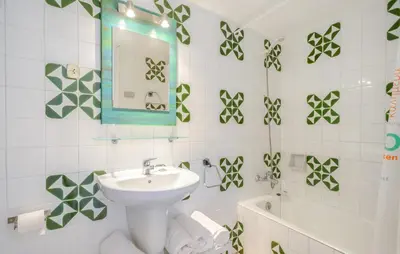 Un baño de Malgrat de mar barcelona