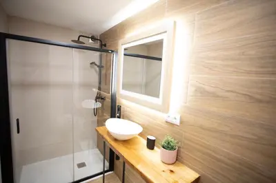 Un baño de Flateli Portal Nou