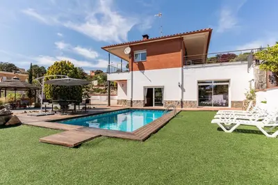 Piscina en o cerca de Villa Paraíso