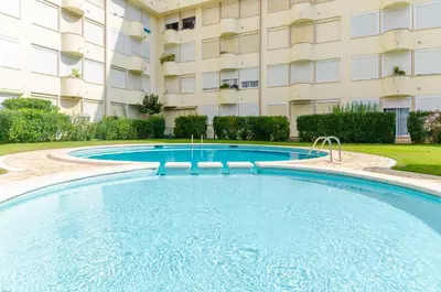 Piscina en o cerca de Precioso apto cerca de la playa