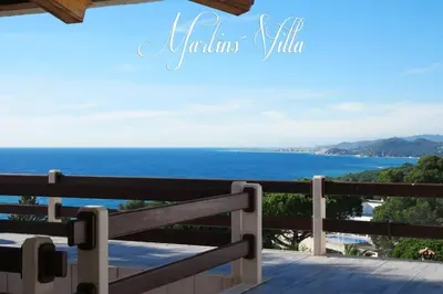 Paisaje cerca de esta villa