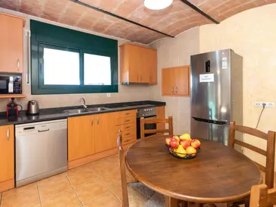 Una cocina o zona de cocina en Holiday Home Can Borni by Interhome