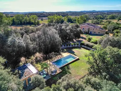 Piscina en o cerca de Mas Dalia - Turismo Rural - Girona - Monells, Empordà
