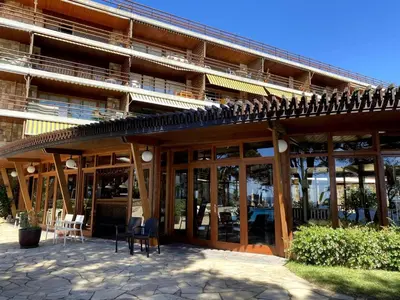 Un balcón o terraza de Apartamento Cómodo con Terraza y Parking cerca de la Playa para 4 Personas - ES-209-25