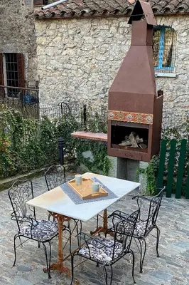 Edificio en el que se encuentra la casa o chalet