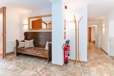 Zona de estar de La Terraza - Großzügiges Appartment in Katalanischer Masia