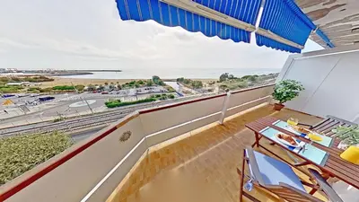Un balcón o terraza de Premium Habitat Del Far