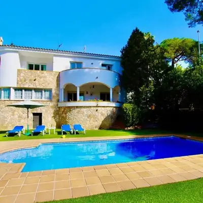 V&V LLORET- Villa Aurora