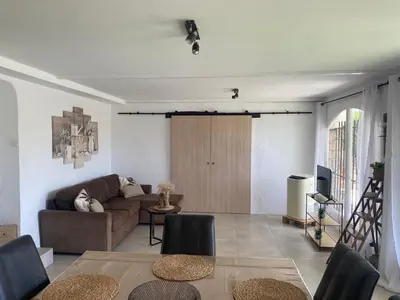Zona de estar de Villa con piscina privada Costa brava