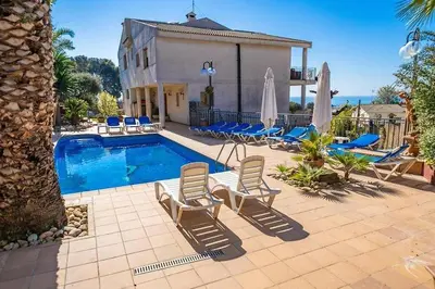 Piscina en o cerca de Casa de 2000 m2 Piscina Mar Barbacoa y Felicidad